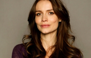 Saffron Burrows HD Wallpaper Saffron Burrows HD Wallpaper